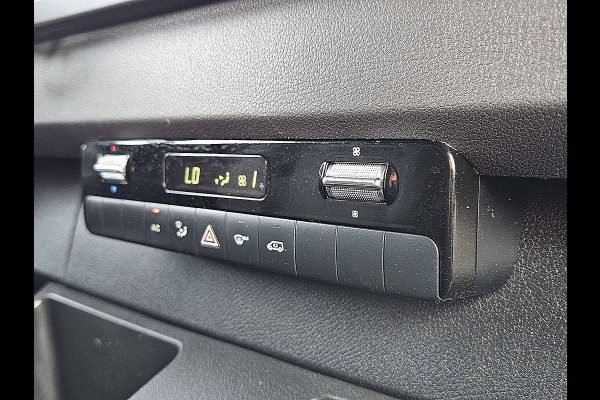 Mercedes-Benz Sprinter 315 L3H2 Mbux Navi Automaat Airco Camera 3-Zits/ Leer Euro6!