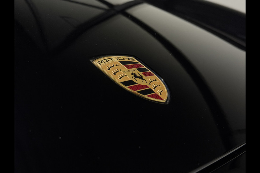 Porsche Macan 4 100 kWh | Panoramadak | Bose audio | Luxe Leder