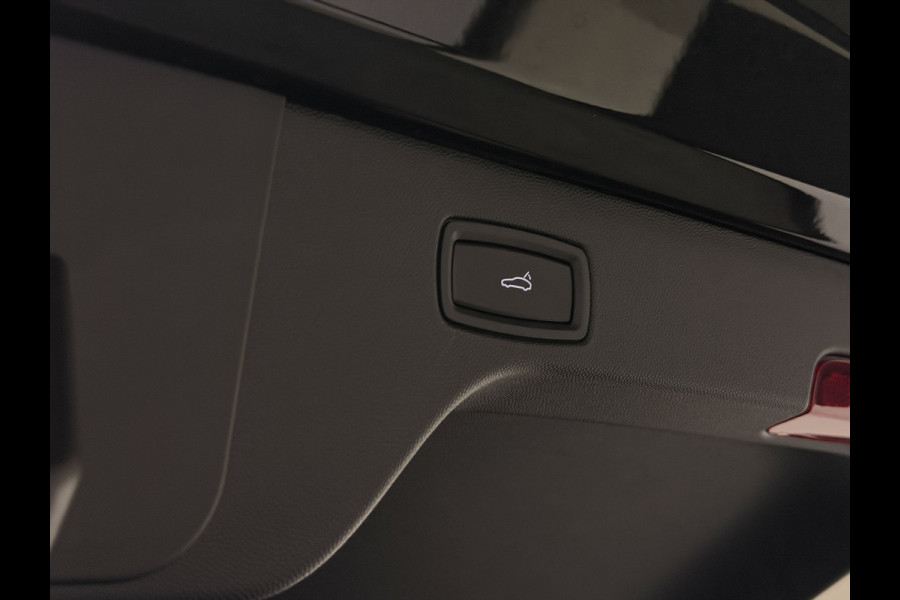 Porsche Macan 4 100 kWh | Panoramadak | Bose audio | Luxe Leder