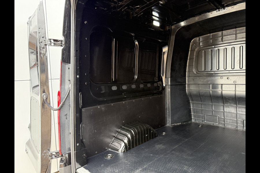 Maxus eDeliver 9 77kWh 204PK Nieuw model! Dubbele Cabine 7 Stoelen 300km WLTP L3H2 Adaptieve Cruise LED Snelladen stoel+stuur verwarming Carplay Camera