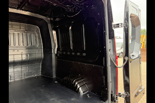 Maxus eDeliver 9 77kWh 204PK Nieuw model! Dubbele Cabine 7 Stoelen 300km WLTP L3H2 Adaptieve Cruise LED Snelladen stoel+stuur verwarming Carplay Camera
