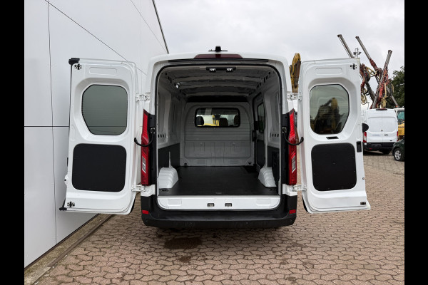 Maxus eDeliver 9 77kWh 204PK Nieuw model! L2H2 Glaspack/Camper 300km WLTP Snelladen LED Carplay Cruise control Camera Airco Parkeersensoren v+a