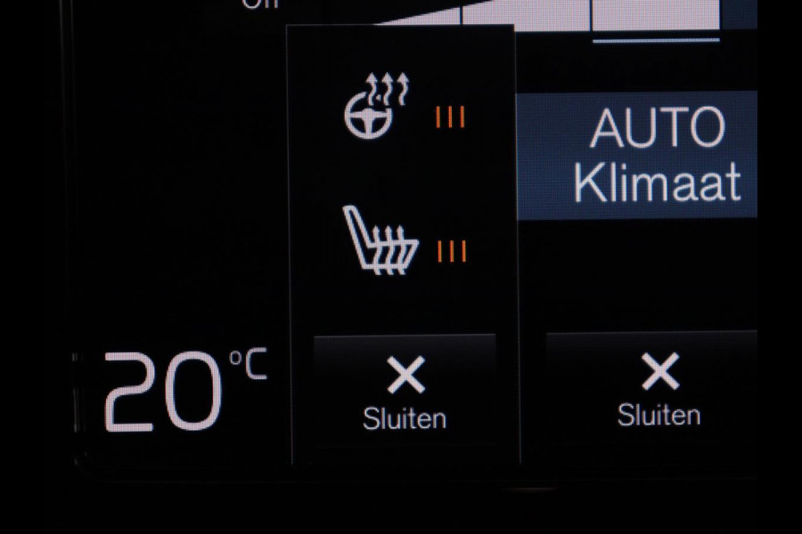 Volvo XC40 1.5 T4 Plug-in hybrid Ultimate Dark | SOH 87,6% | Panoramadak | Trekhaak | Leder | Stuur/stoel verwarming | Harman/kardon | Adaptive cruise | Camera |