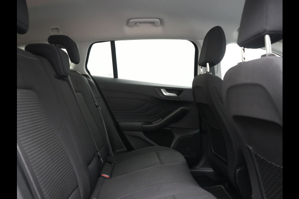 Ford FOCUS Wagon 1.0 EcoBoost Hybrid Titanium Business 125pk | Camera | Apple Carplay | Keyless | Lane Assist | Elektrische Achterklep | Cruise Control | Virtual | Climate Control | Draadloze Telefoonlader | Navigatie | DAB | 16"L.M |