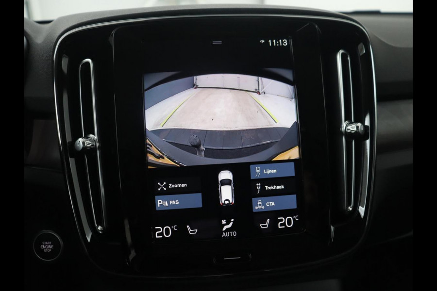 Volvo XC40 1.5 T4 Plug-in hybrid Ultimate Dark | SOH 87,6% | Panoramadak | Trekhaak | Leder | Stuur/stoel verwarming | Harman/kardon | Adaptive cruise | Camera |