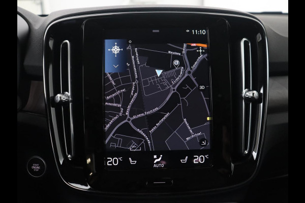 Volvo XC40 1.5 T4 Plug-in hybrid Ultimate Dark | SOH 87,6% | Panoramadak | Trekhaak | Leder | Stuur/stoel verwarming | Harman/kardon | Adaptive cruise | Camera |