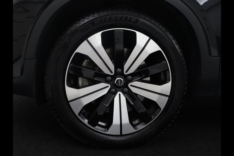 Volvo XC40 1.5 T4 Plug-in hybrid Ultimate Dark | SOH 87,6% | Panoramadak | Trekhaak | Leder | Stuur/stoel verwarming | Harman/kardon | Adaptive cruise | Camera |