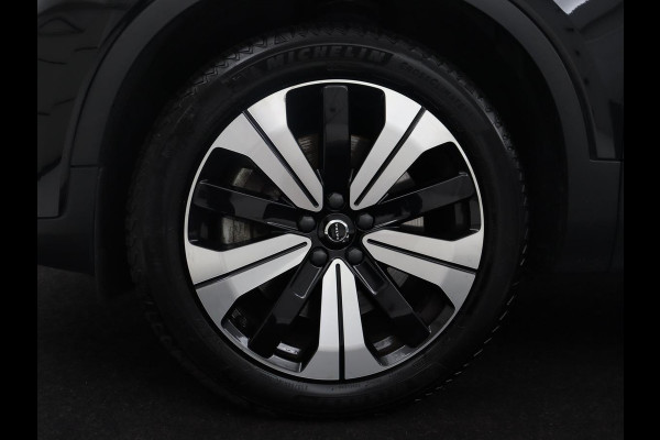 Volvo XC40 1.5 T4 Plug-in hybrid Ultimate Dark | SOH 87,6% | Panoramadak | Trekhaak | Leder | Stuur/stoel verwarming | Harman/kardon | Adaptive cruise | Camera |