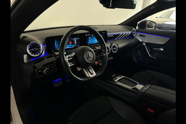 Mercedes-Benz CLA-Klasse AMG 35 4MATIC Pano|Keyless|Dodehoek|Sfeer|Camera