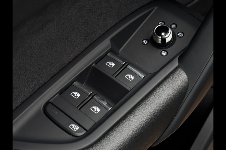 Audi Q5 50 TFSI e S-Line edition Competition | 98% SOH | Panoramadak | Nappa-Leder| Matrix-LED | 360 Camera | Stoelverwarming