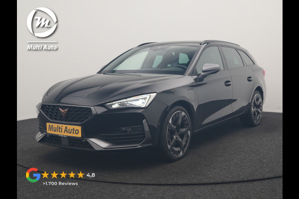 CUPRA Leon Sportstourer 1.4 e-Hybrid VZ PHEV 245pk Dealer O.H | Trekhaak Af Fabriek | Camera | Sfeerverlichting | Sportstoelen & Stuur Verwarmd | Apple Carplay | Keyless | Virtual | Navigatie | DAB | 19"L.M | Cruise Control | Plug In Hybrid |