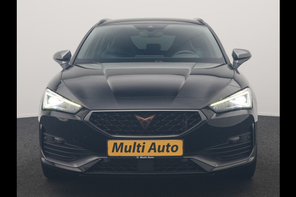 CUPRA Leon Sportstourer 1.4 e-Hybrid VZ PHEV 245pk Dealer O.H | Trekhaak Af Fabriek | Camera | Sfeerverlichting | Sportstoelen & Stuur Verwarmd | Apple Carplay | Keyless | Virtual | Navigatie | DAB | 19"L.M | Cruise Control | Plug In Hybrid |