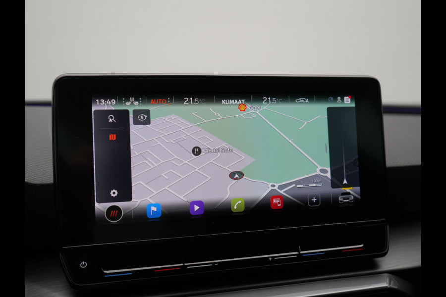 CUPRA Leon Sportstourer 1.4 e-Hybrid VZ PHEV 245pk Dealer O.H | Trekhaak Af Fabriek | Camera | Sfeerverlichting | Sportstoelen & Stuur Verwarmd | Apple Carplay | Keyless | Virtual | Navigatie | DAB | 19"L.M | Cruise Control | Plug In Hybrid |