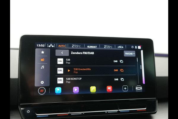 CUPRA Leon Sportstourer 1.4 e-Hybrid VZ PHEV 245pk Dealer O.H | Trekhaak Af Fabriek | Camera | Sfeerverlichting | Sportstoelen & Stuur Verwarmd | Apple Carplay | Keyless | Virtual | Navigatie | DAB | 19"L.M | Cruise Control | Plug In Hybrid |