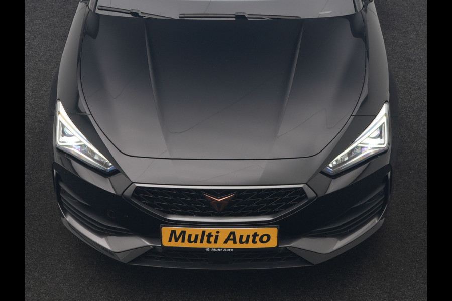 CUPRA Leon Sportstourer 1.4 e-Hybrid VZ PHEV 245pk Dealer O.H | Trekhaak Af Fabriek | Camera | Sfeerverlichting | Sportstoelen & Stuur Verwarmd | Apple Carplay | Keyless | Virtual | Navigatie | DAB | 19"L.M | Cruise Control | Plug In Hybrid |