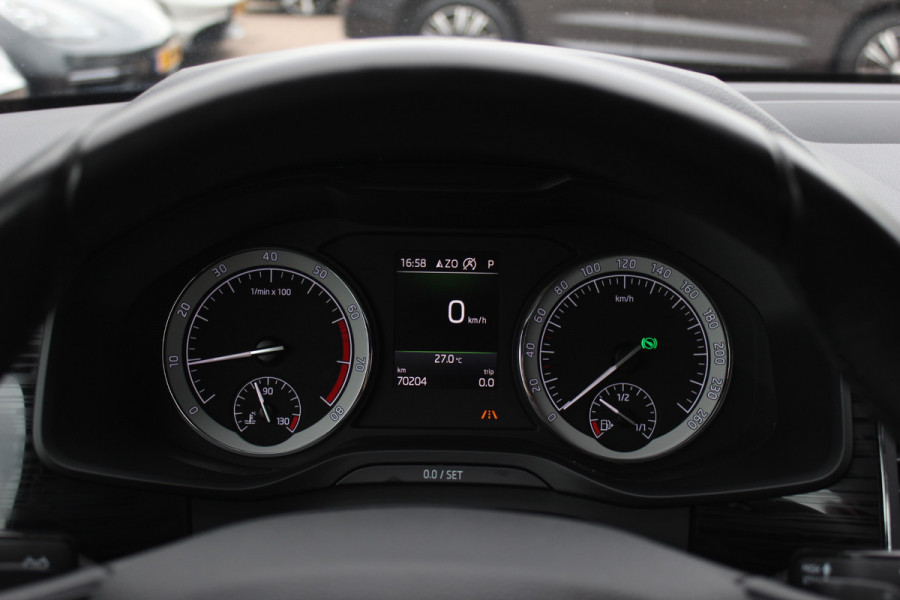 Škoda Kodiaq 1.5 TSI 4x4 Scout Business / 360Camera / Leder / Keyless / CarPlay / 18'' / Canton Audio / Stoelverwarming / Dodehoek / DAB / Cruise Control Adaptief