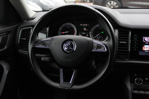 Škoda Kodiaq 1.5 TSI 4x4 Scout Business / 360Camera / Leder / Keyless / CarPlay / 18'' / Canton Audio / Stoelverwarming / Dodehoek / DAB / Cruise Control Adaptief