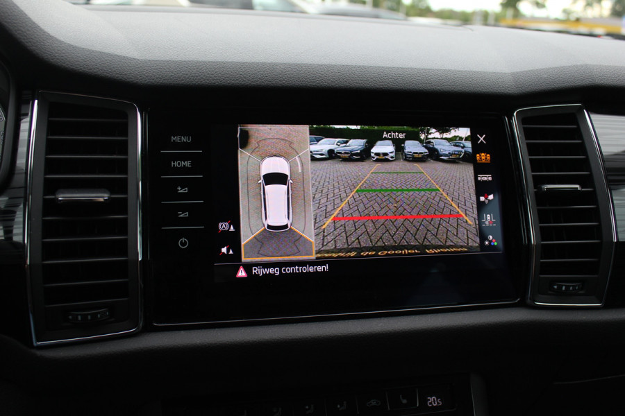 Škoda Kodiaq 1.5 TSI 4x4 Scout Business / 360Camera / Leder / Keyless / CarPlay / 18'' / Canton Audio / Stoelverwarming / Dodehoek / DAB / Cruise Control Adaptief