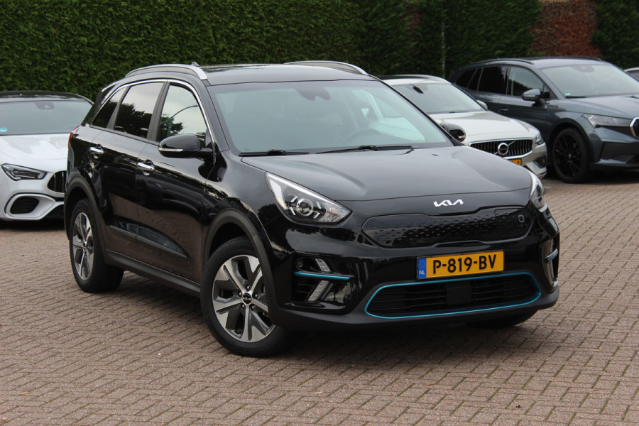 Kia e-Niro Edition 64 kWh / SOH 95,6% / Camera / CarPlay / Keyless / Half leder / 17'' / Stuur+Stoelverwarming / DAB / ACC