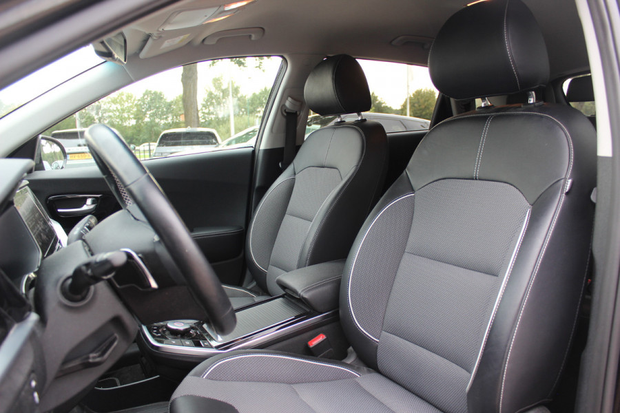 Kia e-Niro Edition 64 kWh / SOH 95,6% / Camera / CarPlay / Keyless / Half leder / 17'' / Stuur+Stoelverwarming / DAB / ACC
