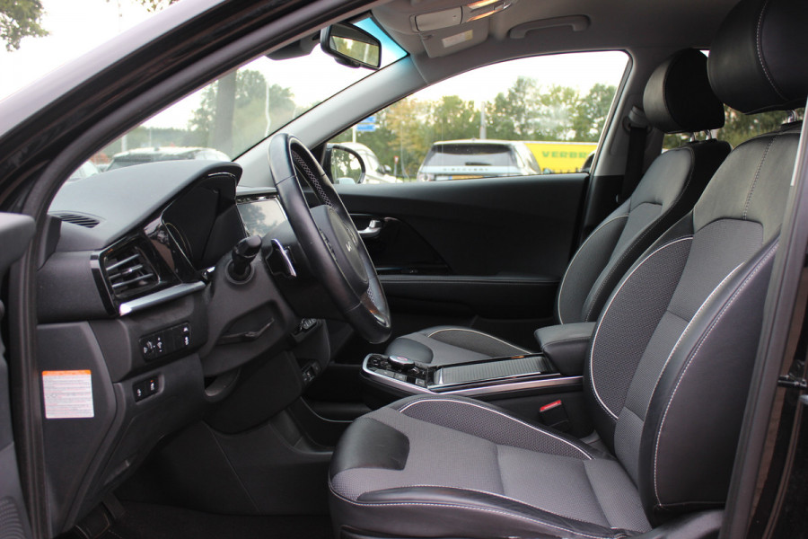 Kia e-Niro Edition 64 kWh / SOH 95,6% / Camera / CarPlay / Keyless / Half leder / 17'' / Stuur+Stoelverwarming / DAB / ACC