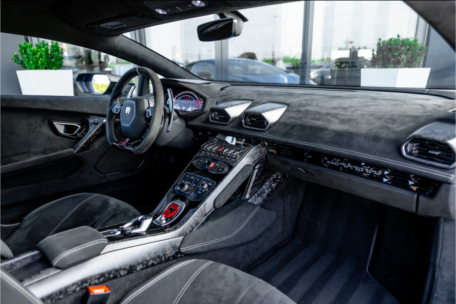 Lamborghini Huracan 5.2 V10 Performante - Lift | Forged | ALA | Alcantara | Ceramic