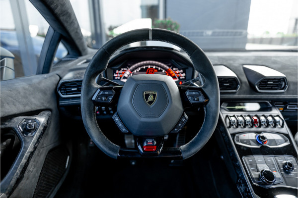 Lamborghini Huracan 5.2 V10 Performante - Lift | Forged | ALA | Alcantara | Ceramic