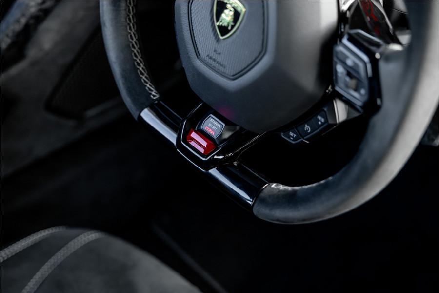 Lamborghini Huracan 5.2 V10 Performante - Lift | Forged | ALA | Alcantara | Ceramic