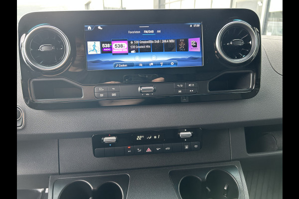 Mercedes-Benz eSprinter 320 L3 H2 Select 81kWh / Snel laden 115Kw / LED / Distronic / Carplay / Navigatie / Camera / Parkeersensoren / LMV