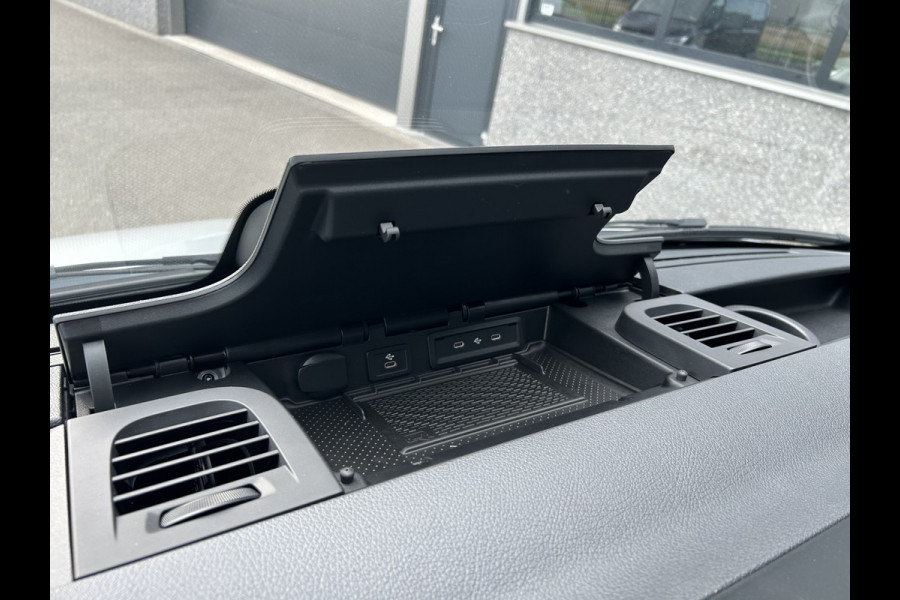 Mercedes-Benz eSprinter 320 L3 H2 Select 81kWh / Snel laden 115Kw / LED / Distronic / Carplay / Navigatie / Camera / Parkeersensoren / LMV