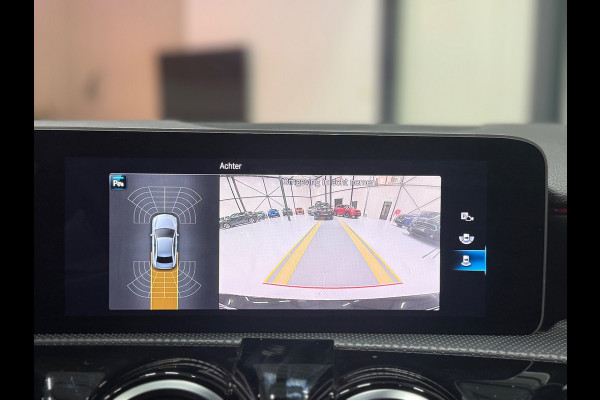 Mercedes-Benz A-Klasse 180 Business Solution AMG | MBUX | LED | Camera | Cruise | Lane Assist | Dodehoek