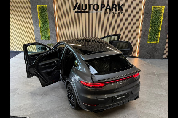 Porsche Cayenne Coupé 3.0 E-Hybrid PANO|BOSE|SOFTCLOSE|SPORTUITLAAT|KEYLESS|360 CAMERA|TREKHAAK|BOSE|22 INCH|90%SOH|BOMVOL!