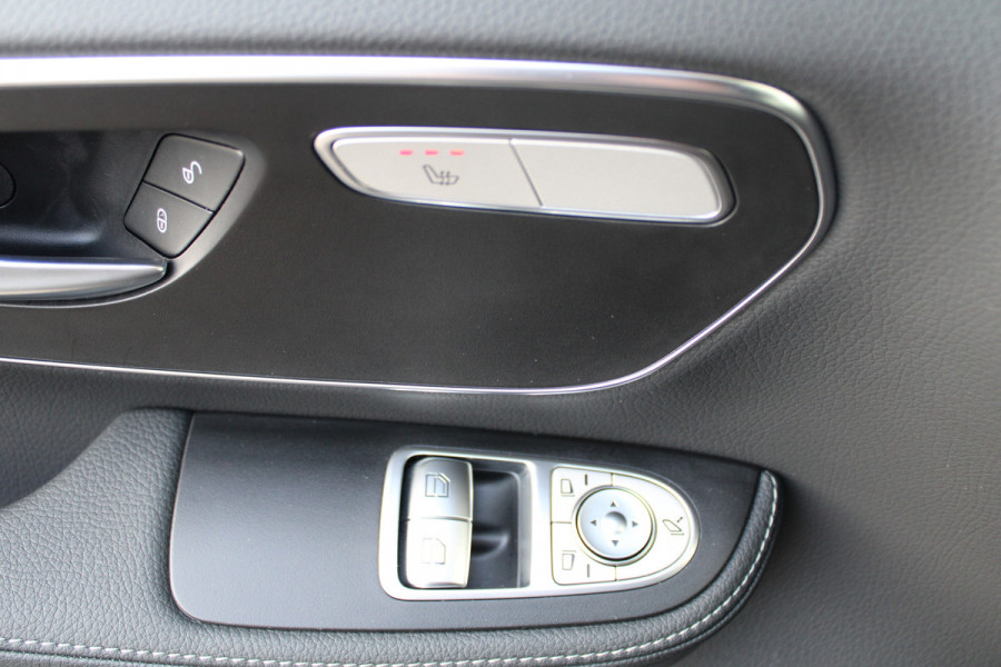 Mercedes-Benz V-Klasse 300d / XXL / AMG / DC / 3.000 KM!! / 2x Elec Schuifdeur / Burmester / NIEUWSTAAT