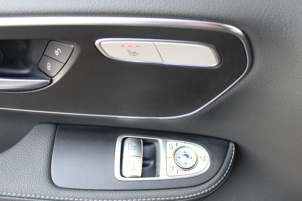 Mercedes-Benz V-Klasse 300d / XXL / AMG / DC / 3.000 KM!! / 2x Elec Schuifdeur / Burmester / NIEUWSTAAT