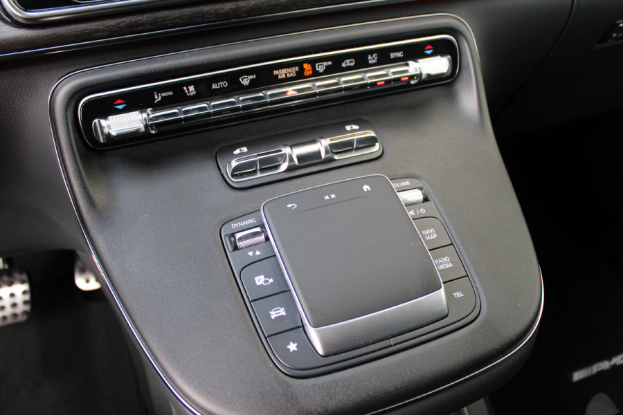 Mercedes-Benz V-Klasse 300d / XXL / AMG / DC / 3.000 KM!! / 2x Elec Schuifdeur / Burmester / NIEUWSTAAT