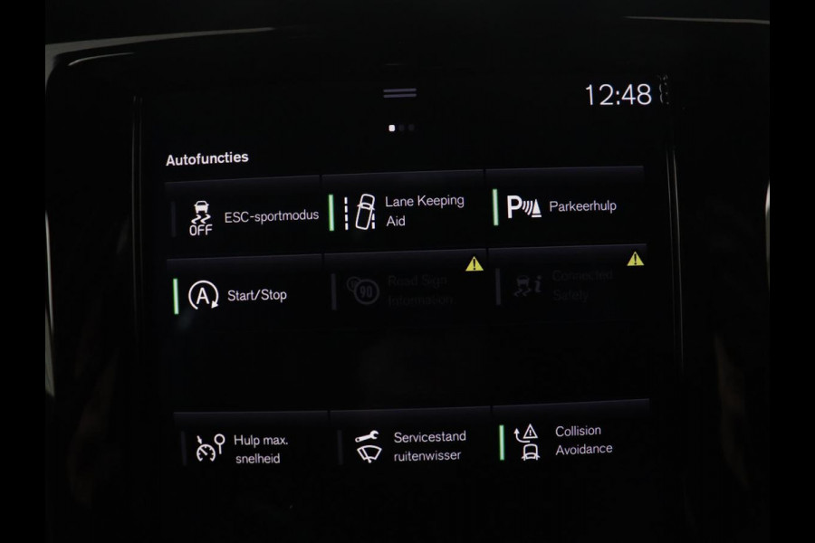 Volvo V60 2.0 T5 R-Design | Trekhaak | Navigatie | Apple carplay | LED | Stuurwielverwarming |