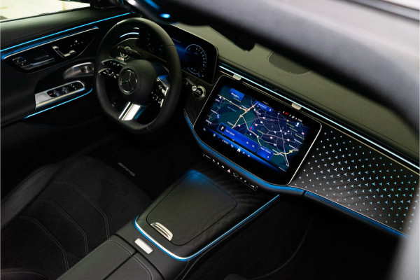 Mercedes-Benz E-Klasse Estate 300 e Premium+ AMG 313PK | Burmester | Pano | Trekhaak | Multibeam | VOL! Fabrieksgarantie