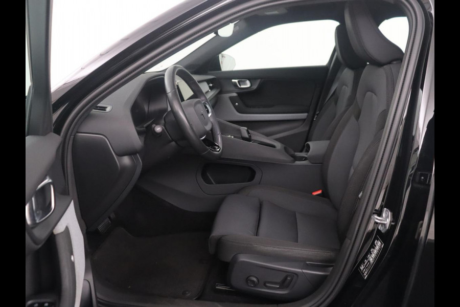 Polestar 2 Long Range Single Motor 78 kWh | SOH 92,1 | Harman Kardon Sound | Stoelverwarming | LED | Camera | Apple Carplay |