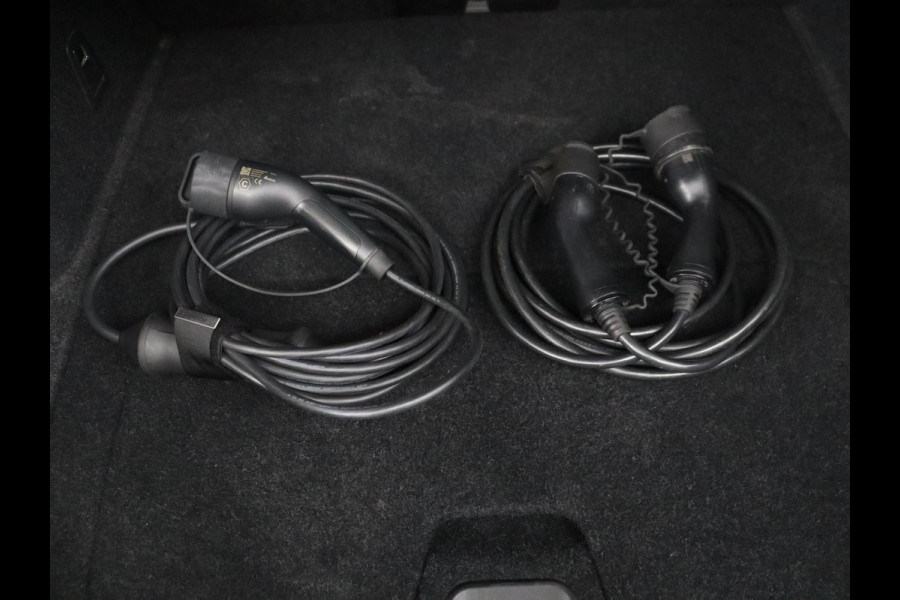 Polestar 2 Long Range Single Motor 78 kWh | SOH 92,1 | Harman Kardon Sound | Stoelverwarming | LED | Camera | Apple Carplay |