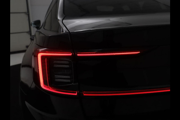 Polestar 2 Long Range Single Motor 78 kWh | SOH 92,1 | Harman Kardon Sound | Stoelverwarming | LED | Camera | Apple Carplay |