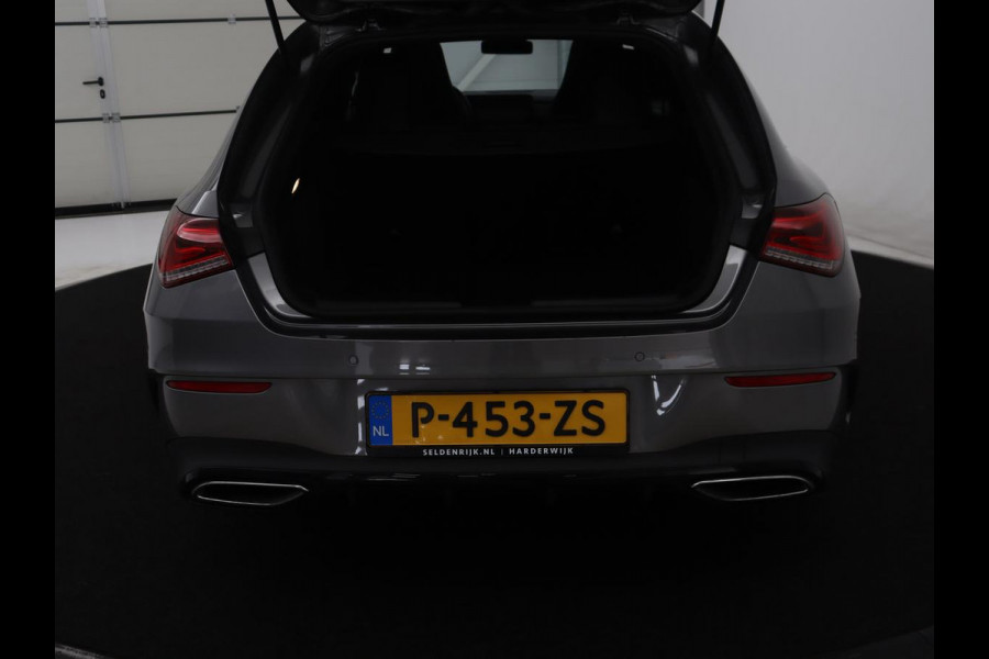 Mercedes-Benz CLA-Klasse Shooting Brake 180 Business Solution AMG | Pano. Dak | Trekhaak | LED | Sfeerverlichting | Stoelverwarming | Camera |