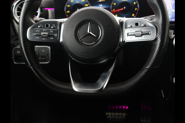 Mercedes-Benz CLA-Klasse Shooting Brake 180 Business Solution AMG | Pano. Dak | Trekhaak | LED | Sfeerverlichting | Stoelverwarming | Camera |