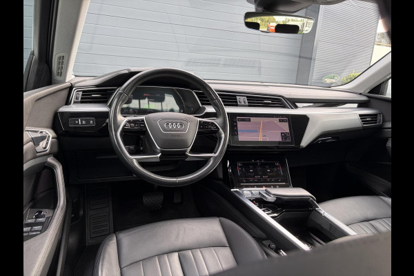 Audi e-tron e-tron 50 quattro Launch edition plus 71 kWh ✓SOH 87.83%✓Pano✓Stolverw✓Keyless✓Leder✓Virtual Cockpit✓Carplay✓Navi✓Clima✓Cruise✓Pdc V+A✓Rijstrooksensor✓19" Lm velgen✓Bj 12-2019✓N.A.P✓Apk tot 10-2027