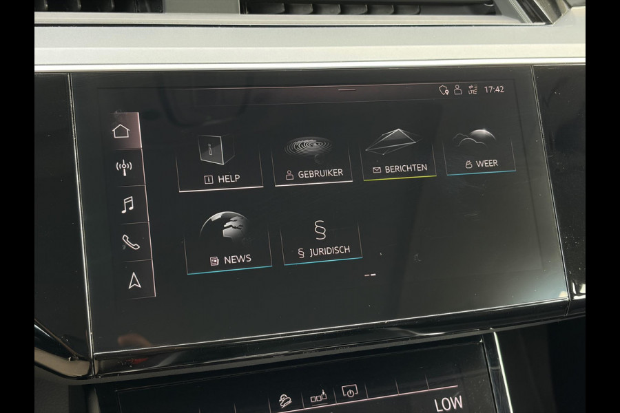 Audi e-tron e-tron 50 quattro Launch edition plus 71 kWh ✓SOH 87.83%✓Pano✓Stolverw✓Keyless✓Leder✓Virtual Cockpit✓Carplay✓Navi✓Clima✓Cruise✓Pdc V+A✓Rijstrooksensor✓19" Lm velgen✓Bj 12-2019✓N.A.P✓Apk tot 10-2027