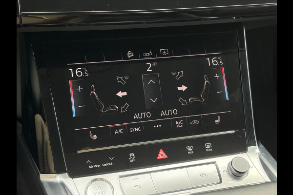 Audi e-tron e-tron 50 quattro Launch edition plus 71 kWh ✓SOH 87.83%✓Pano✓Stolverw✓Keyless✓Leder✓Virtual Cockpit✓Carplay✓Navi✓Clima✓Cruise✓Pdc V+A✓Rijstrooksensor✓19" Lm velgen✓Bj 12-2019✓N.A.P✓Apk tot 10-2027