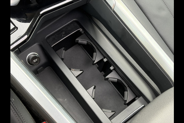 Audi e-tron e-tron 50 quattro Launch edition plus 71 kWh ✓SOH 87.83%✓Pano✓Stolverw✓Keyless✓Leder✓Virtual Cockpit✓Carplay✓Navi✓Clima✓Cruise✓Pdc V+A✓Rijstrooksensor✓19" Lm velgen✓Bj 12-2019✓N.A.P✓Apk tot 10-2027