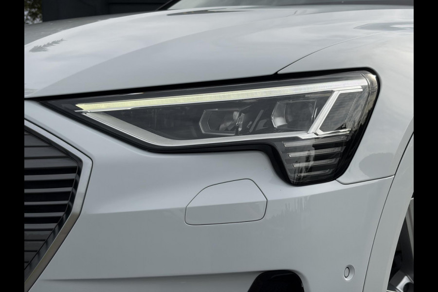 Audi e-tron e-tron 50 quattro Launch edition plus 71 kWh ✓SOH 87.83%✓Pano✓Stolverw✓Keyless✓Leder✓Virtual Cockpit✓Carplay✓Navi✓Clima✓Cruise✓Pdc V+A✓Rijstrooksensor✓19" Lm velgen✓Bj 12-2019✓N.A.P✓Apk tot 10-2027