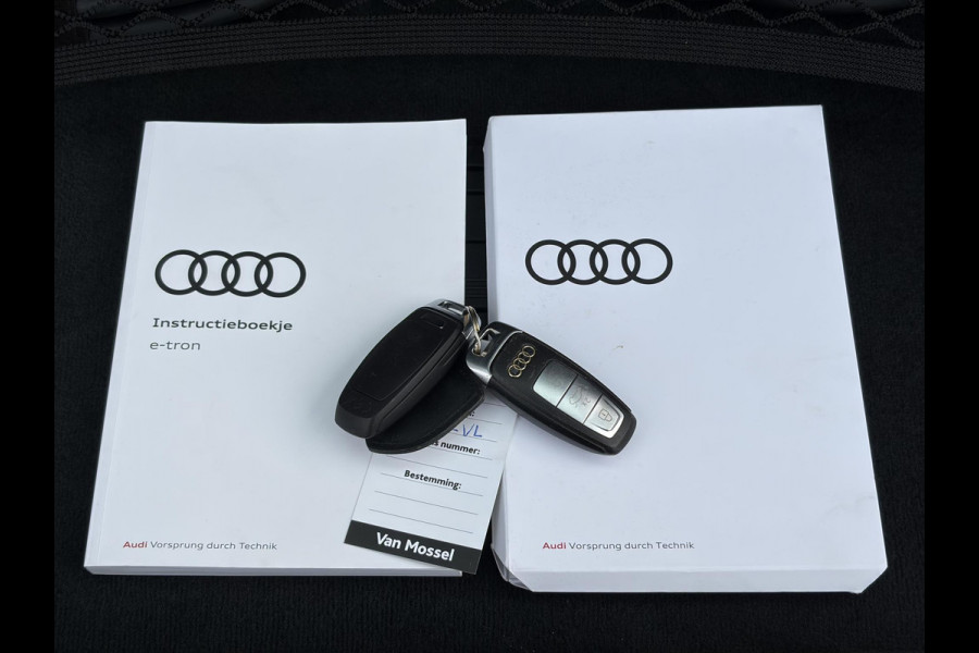 Audi e-tron e-tron 50 quattro Launch edition plus 71 kWh ✓SOH 87.83%✓Pano✓Stolverw✓Keyless✓Leder✓Virtual Cockpit✓Carplay✓Navi✓Clima✓Cruise✓Pdc V+A✓Rijstrooksensor✓19" Lm velgen✓Bj 12-2019✓N.A.P✓Apk tot 10-2027