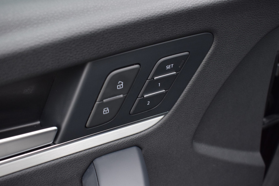 Audi Q5 Sportback 50 TFSI e S-line | RS stoelen | Luchtvering | Trekhaak | SoH 84,8%