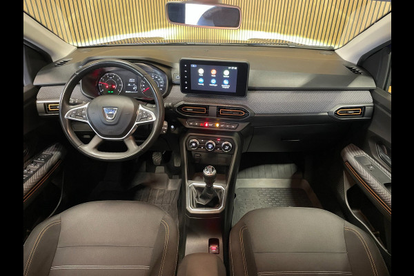 Dacia SANDERO Stepway 1.0 TCe 91 PK||NAVIGATIE|CAMERA|CARPLAY|CLIMATE+CRUISE CTRL|STOELVERWARMING|BLUETOOTH|PDC V+A|ELEK. PAKKET|
